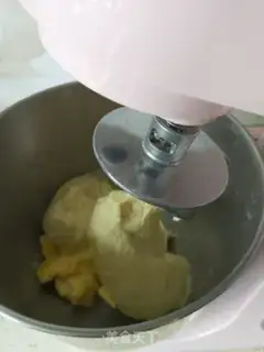 Make Fried doughnuts step 3