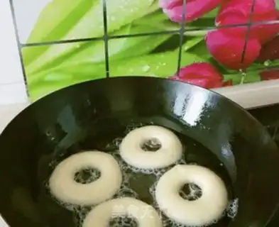 Make Fried doughnuts step 13