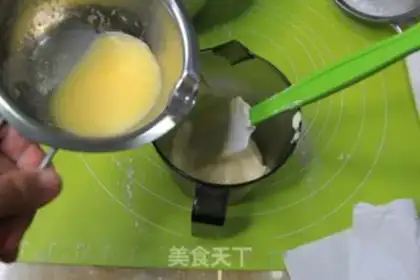 Make All the sponge cups step 11