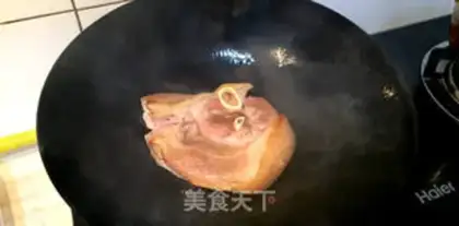 Make Red-hot elbow pig hoof step 5