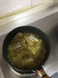 Make Jell-O fish step 0