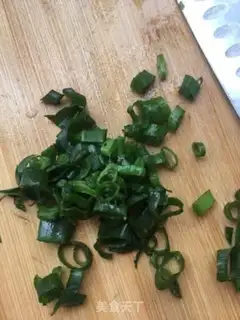 Make Onion oil, squid legs step 10