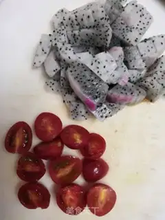 Make Fruit beef salad step 4