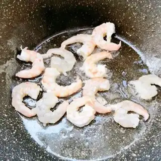 Make Ham sausage shrimp pasta step 10