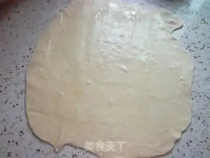Make Old roll of red dates step 5