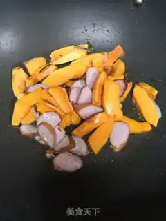 Make Sausage pumpkin step 2