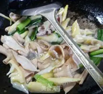 Make Scrambled goose sausage step 8