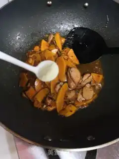 Make Sausage pumpkin step 5