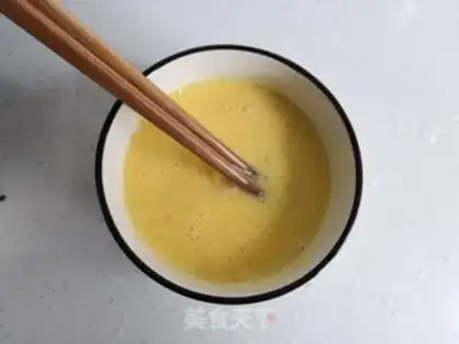 Make Scrambled goose eggs step 5