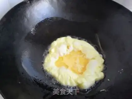 Make Scrambled goose eggs step 6