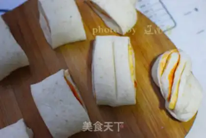 Make Poultry rolls step 2