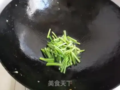 Make Scrambled goose eggs step 9