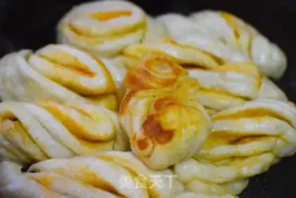 Make Poultry rolls step 7
