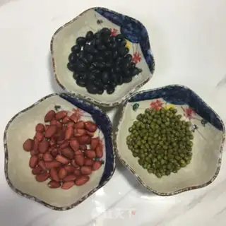 Make Peanuts, beans step 0