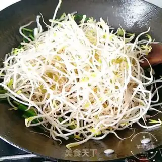 Make Bean sprouts step 4