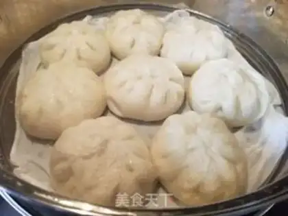 Make Shrimp pork buns step 13