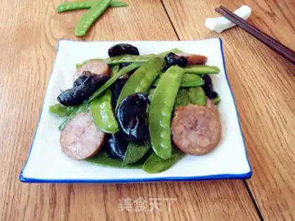 Make Sausage fried Dutch beans step 9
