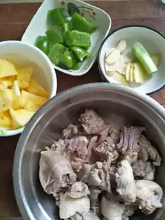 Make Pineapple duck step 1