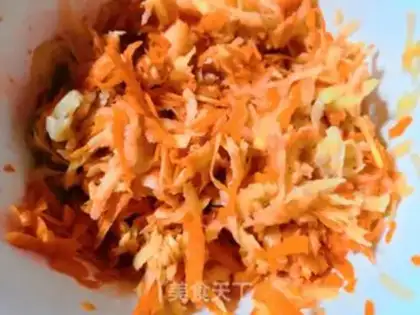 Make Carrot potato pancakes step 1