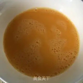 Make Yellow eggs step 2
