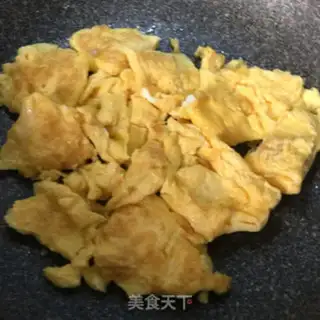 Make Yellow eggs step 3