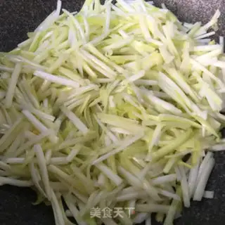 Make Yellow eggs step 4