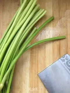 Make Garlic fried liver step 0