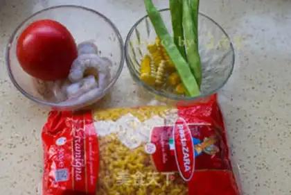 Make Shrimp pasta step 0