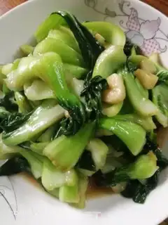 Make Garlic on the sea green step 6