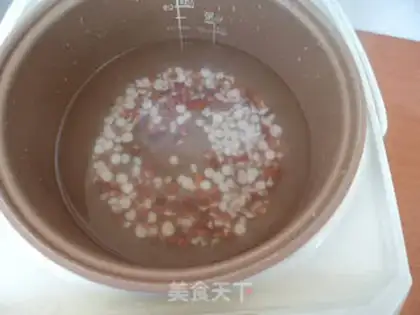 Make The greasy carrot, the rice porridge step 2