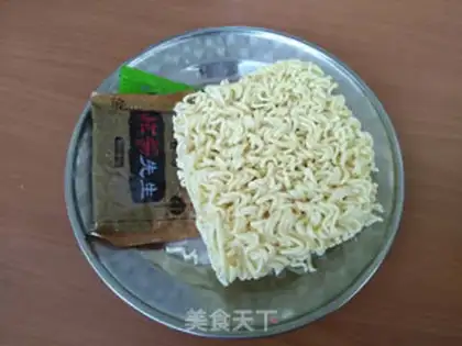Make Double bouquet noodles step 1
