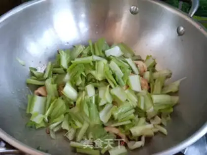 Make Chicken gravy, woody cabbage step 7