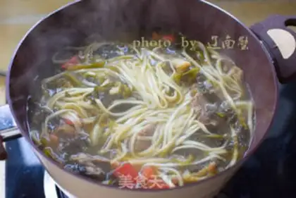 Make Sour beef noodles step 6