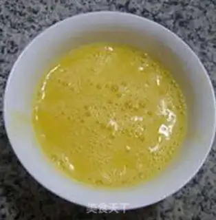 Make Egg fried doll food step 4