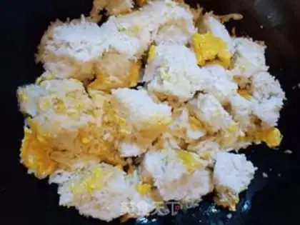 Make Bacon fried rice step 4