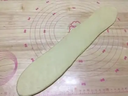 Make The cream and gold pillow tore toast step 9