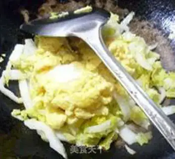 Make Egg fried doll food step 9