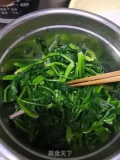 Make A spinach fan step 4