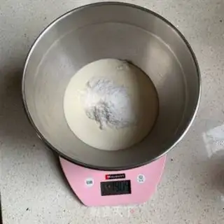 Make Strawberry yogurt ice cream step 2