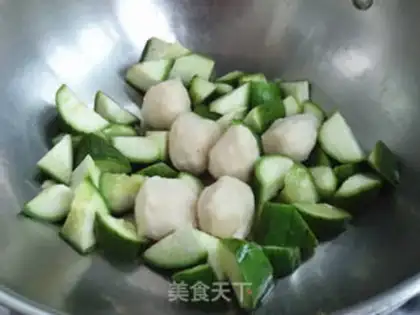 Make Squirrel fish balls step 4