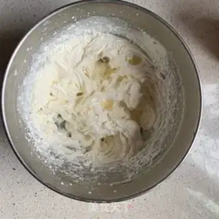 Make Strawberry yogurt ice cream step 3