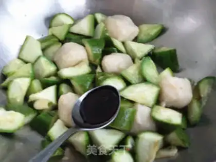 Make Squirrel fish balls step 5