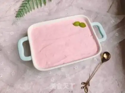Make Strawberry yogurt ice cream step 8