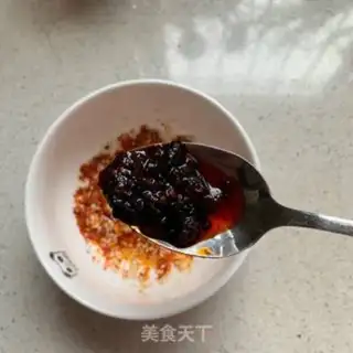 Make Sour spicy noodles step 1