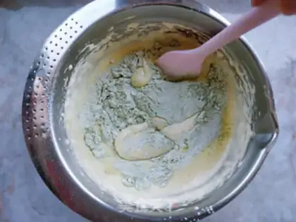 Make Tea and lemon cake step 4