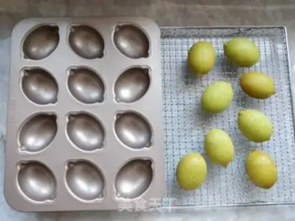 Make Tea and lemon cake step 8