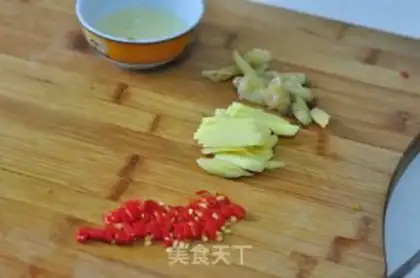 Make Sour sauce, fat noodle step 2