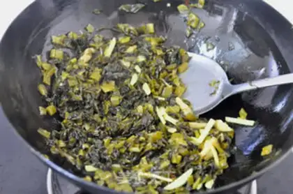 Make Sour sauce, fat noodle step 6