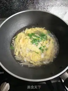Make Soy eggs soup step 7
