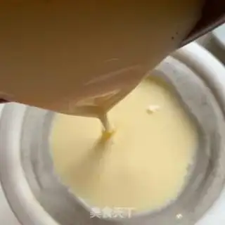 Make Coconut balls step 4